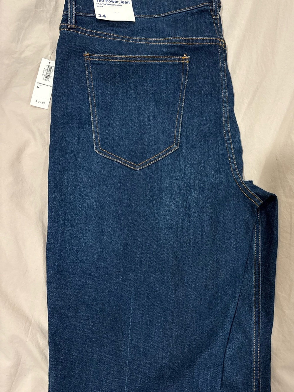 Old Navy - The Power Jean AKA The Perfect Straight Ankle - Picture 4 of 4